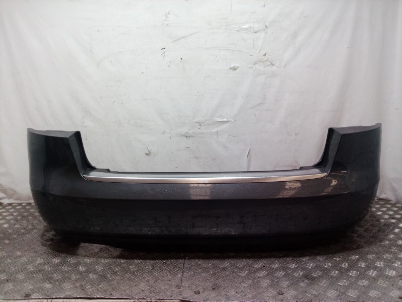 Recambio de paragolpes trasero para audi a4 berlina (8e) 2.0 tdi 16v (103kw) referencia OEM IAM   