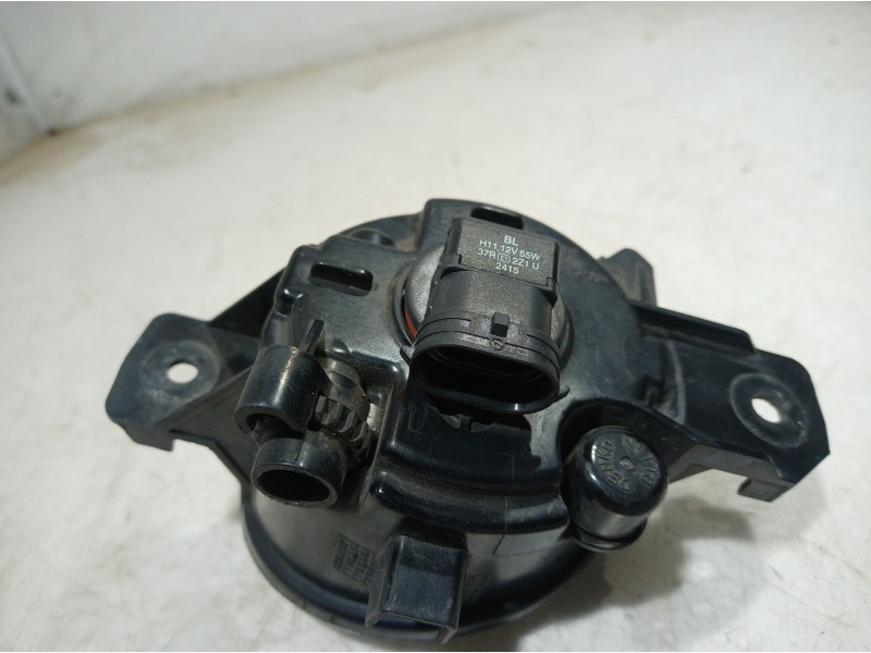 Recambio de faro antiniebla derecho para renault clio iii dynamique referencia OEM IAM 8200002470 8200002470 8200002470