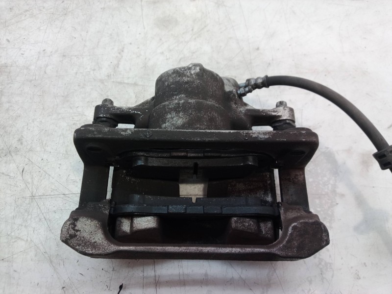 Recambio de pinza freno delantera derecha para opel zafira a blue line referencia OEM IAM 93176427  