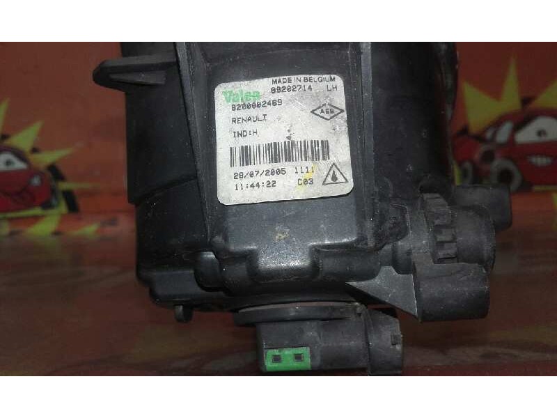 Recambio de faro antiniebla izquierdo para renault clio iii dynamique referencia OEM IAM   
