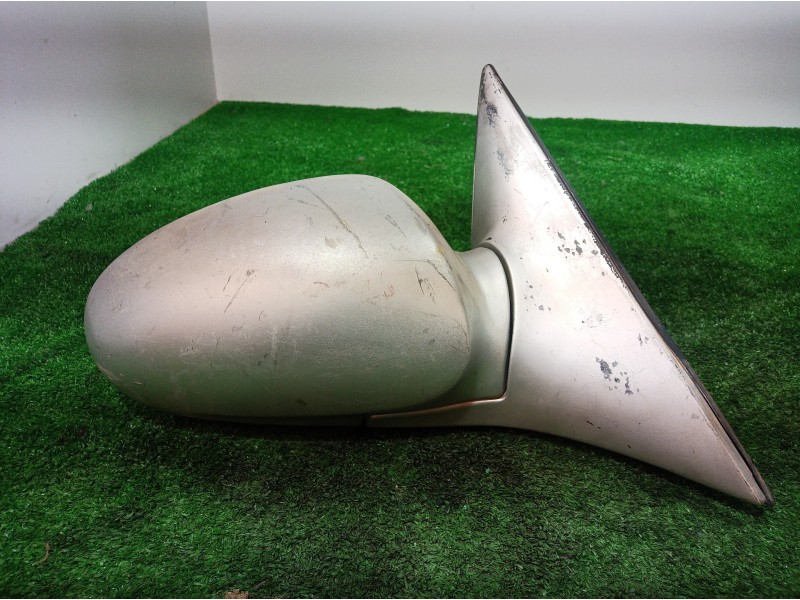 Recambio de retrovisor derecho para hyundai sonata (y4) referencia OEM IAM   