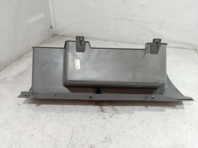 Recambio de guantera para volkswagen crafter caja cerrada 2.0 tdi referencia OEM IAM   