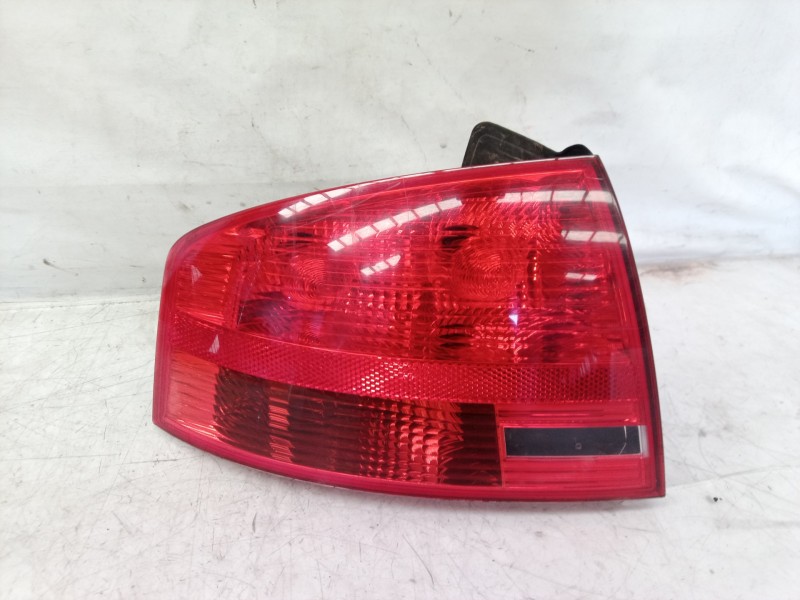 Recambio de piloto trasero izquierdo para audi a4 berlina (8e) 2.0 tdi 16v (103kw) referencia OEM IAM 8E5945095 8E5945095 8E5945