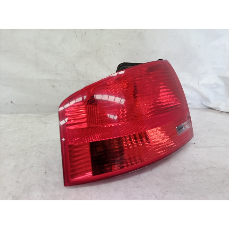 Recambio de piloto trasero izquierdo para audi a4 berlina (8e) 2.0 tdi 16v (103kw) referencia OEM IAM 8E5945095 8E5945095 8E5945