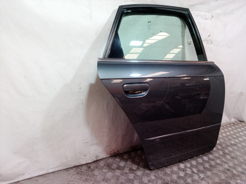 Recambio de puerta trasera derecha para audi a4 berlina (8e) 2.0 tdi 16v (103kw) referencia OEM IAM 8E0833052J 8E0833052J 8E0833