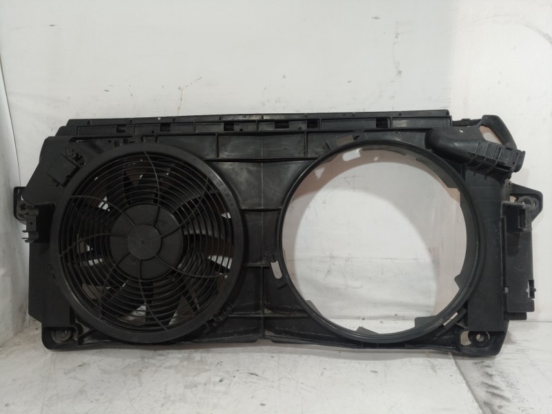 Recambio de electroventilador para volkswagen crafter caja cerrada 2.0 tdi referencia OEM IAM 877968X 877968X 877968X