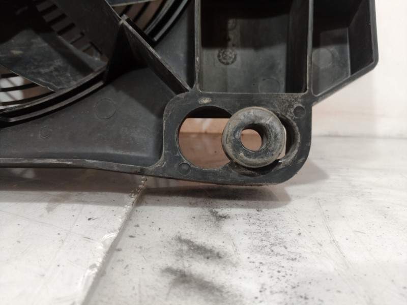 Recambio de electroventilador para volkswagen crafter caja cerrada 2.0 tdi referencia OEM IAM 877968X 877968X 877968X