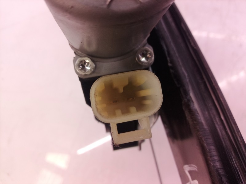 Recambio de elevalunas delantero derecho para chevrolet aveo berlina hatchback ltz referencia OEM IAM 3028U 3028 3028