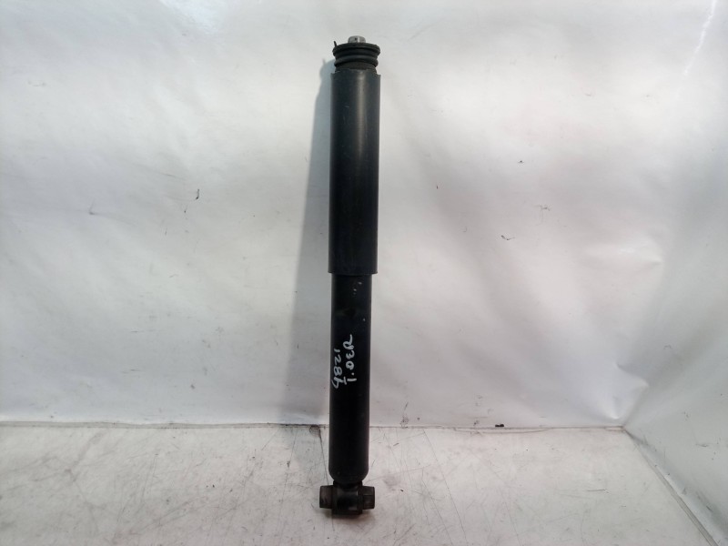 Recambio de amortiguador trasero derecho para peugeot 308 sw allure referencia OEM IAM 0081037H01 0081037H01 0081037H01