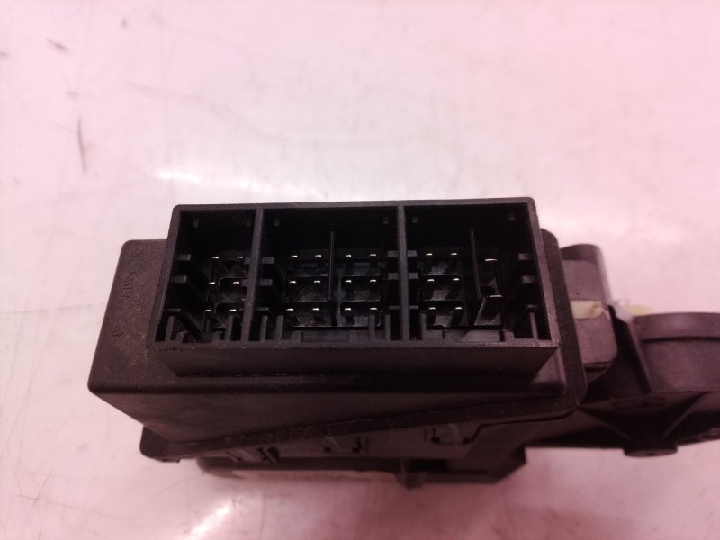 Recambio de motor elevalunas delantero derecho para volkswagen polo (9n1) trendline referencia OEM IAM 602959801A 602959801 4006