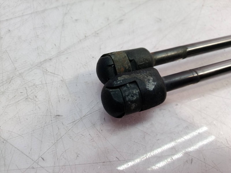 Recambio de amortiguador trasero para seat ibiza (6k) básico referencia OEM IAM 6K6827550 6K6827550 6K6827550