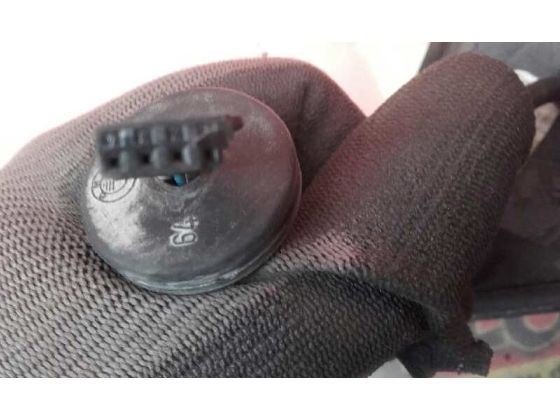 Recambio de retrovisor derecho para bmw serie 3 berlina (e36) referencia OEM IAM  VERDE 