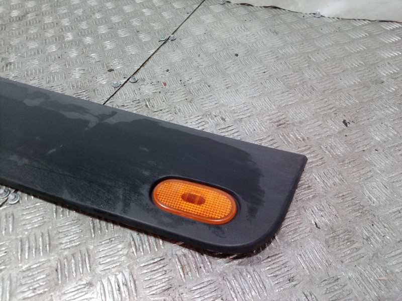 Recambio de moldura para volkswagen crafter caja cerrada 2.0 tdi referencia OEM IAM A9066901962 A9066901962 A9066901962