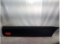 Recambio de moldura para volkswagen crafter caja cerrada 2.0 tdi referencia OEM IAM A9066902062 A9066902062 A9066902062