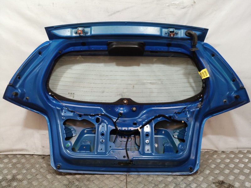 Recambio de porton trasero para chevrolet aveo berlina hatchback ltz referencia OEM IAM   
