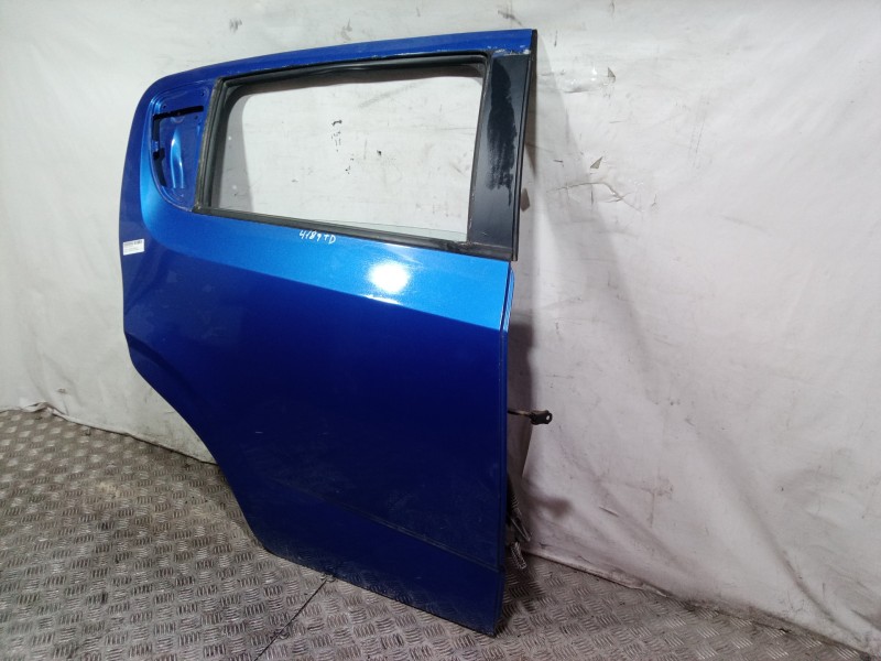 Recambio de puerta trasera derecha para chevrolet aveo berlina hatchback ltz referencia OEM IAM   