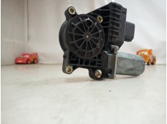 Recambio de motor elevalunas delantero derecho para ford mondeo berlina (ge) ambiente referencia OEM IAM 0130821771 0130821771 0 2