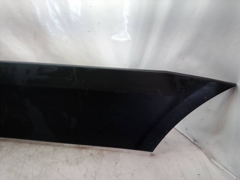 Recambio de moldura para volkswagen crafter caja cerrada 2.0 tdi referencia OEM IAM A9066901762 A9066901762 A9066901762