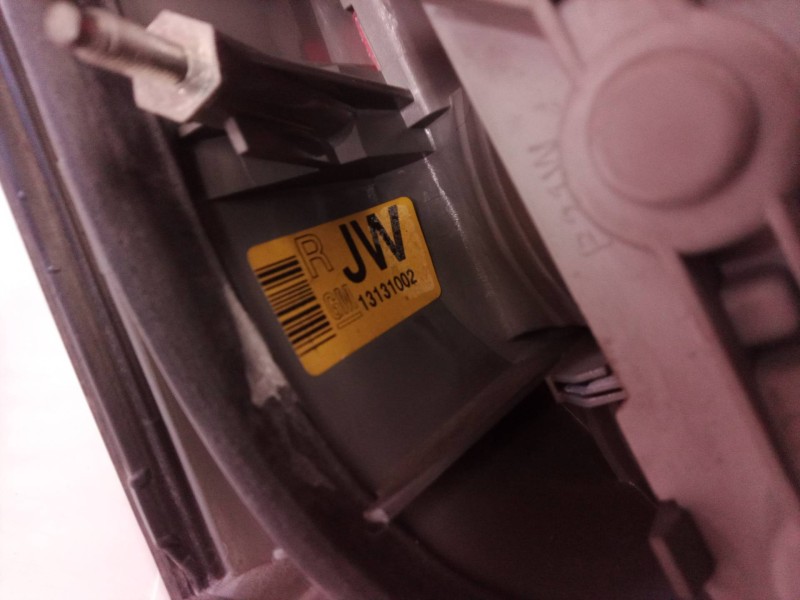 Recambio de piloto trasero derecho para opel vectra c berlina comfort referencia OEM IAM 13131002 13131002 13131002