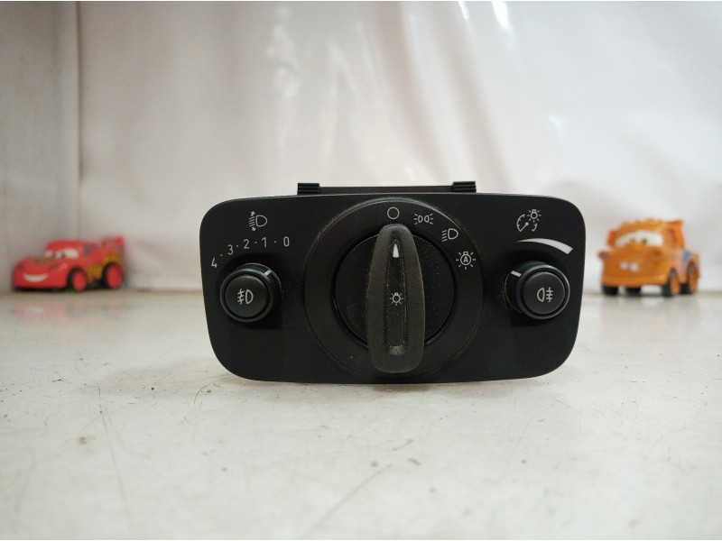 Recambio de mando luces para ford c-max edition referencia OEM IAM AV6T13A024CC AV6T13A024CC AV6T13A024