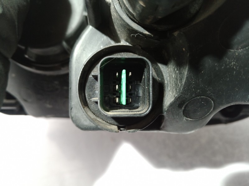 Recambio de faro derecho para kia carens (un) concept referencia OEM IAM   