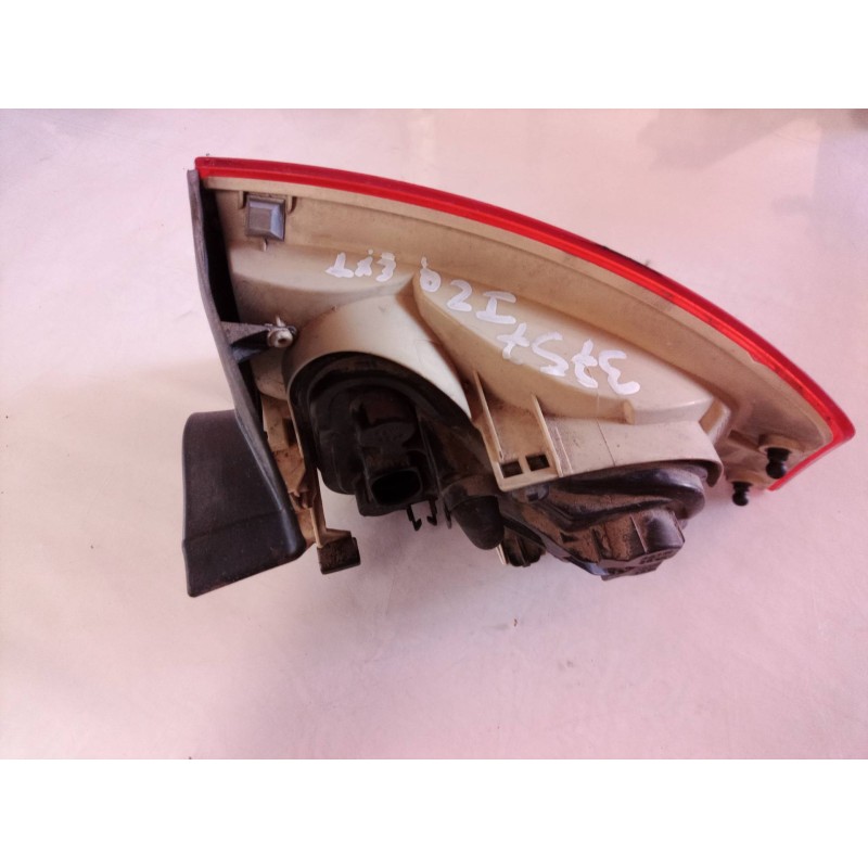 Recambio de piloto trasero izquierdo para audi a4 berlina (8e) 2.0 tdi 16v (103kw) referencia OEM IAM 8E5945095 8E5945095 8E5945