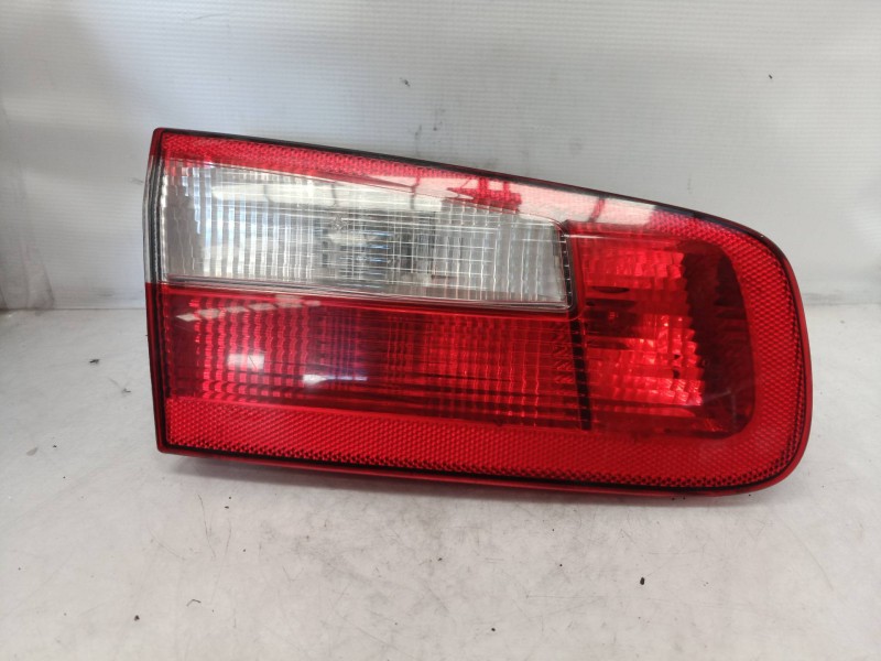 Recambio de piloto trasero izquierdo interior para renault laguna ii (bg0) authentique referencia OEM IAM 8200002475 8200002475 