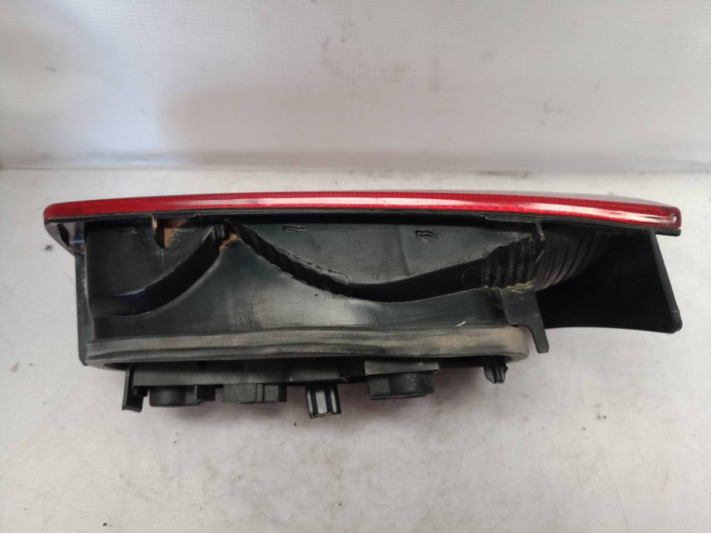 Recambio de piloto trasero izquierdo interior para renault laguna ii (bg0) authentique referencia OEM IAM 8200002475 8200002475 