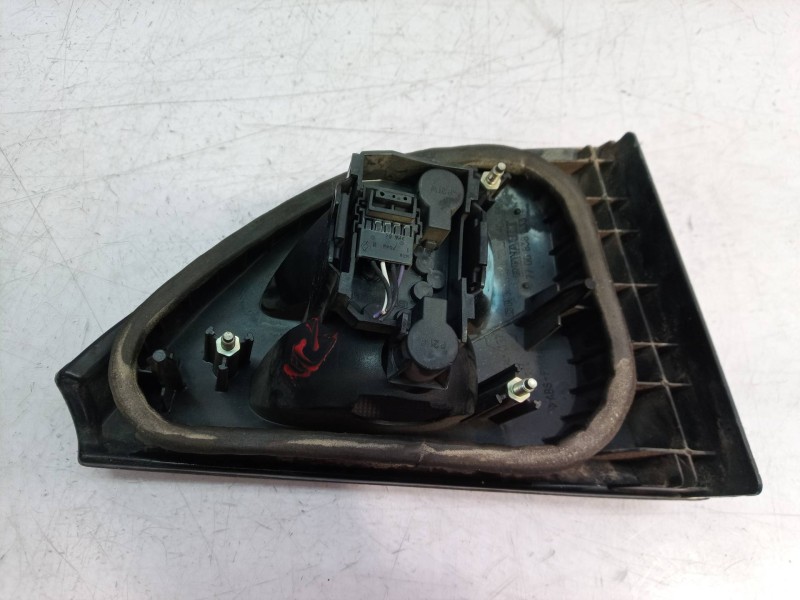 Recambio de piloto trasero izquierdo para renault megane i classic (la0) referencia OEM IAM   