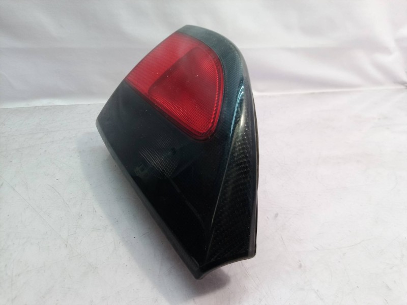 Recambio de piloto trasero izquierdo para renault megane i classic (la0) referencia OEM IAM   