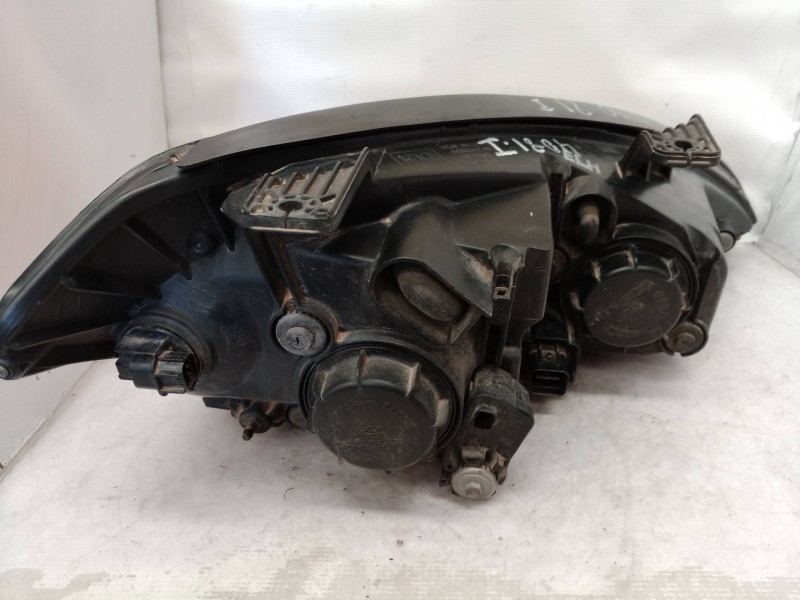 Recambio de faro izquierdo para ssangyong kyron 200 xdi 2wd referencia OEM IAM   