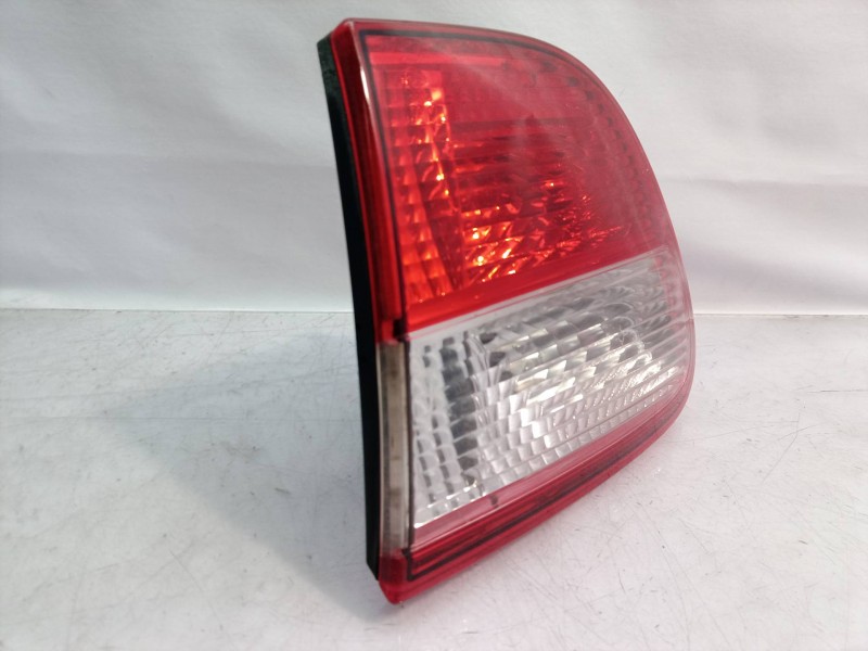 Recambio de piloto trasero derecho interior para seat leon (1m1) signo referencia OEM IAM   