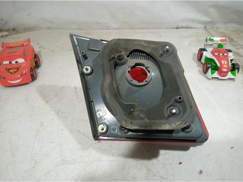 Recambio de piloto trasero maletero derecho para chevrolet cruze ls referencia OEM IAM   