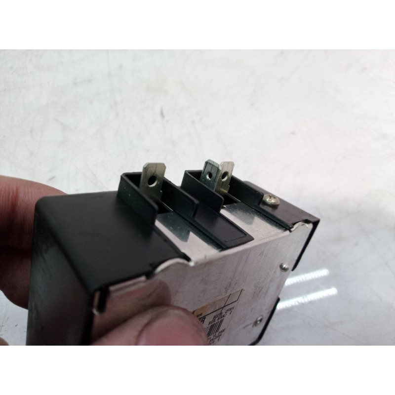 Recambio de antena para mercedes-benz clase m (w163) 400 cdi (163.128) referencia OEM IAM 1638200289 1638200289 1638200289