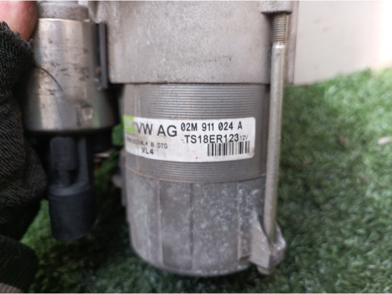 Recambio de motor arranque para volkswagen tiguan (5n1) 2.0 tdi referencia OEM IAM 02M911024A  