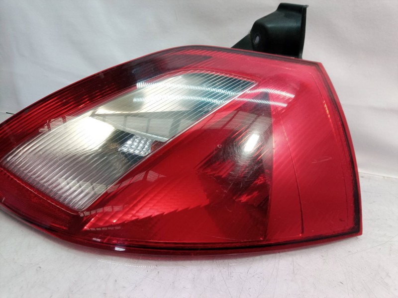 Recambio de piloto trasero derecho para renault megane ii berlina 3p pack authentique referencia OEM IAM   