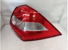 Recambio de piloto trasero derecho para renault megane ii classic berlina 1.5 dci diesel referencia OEM IAM    2