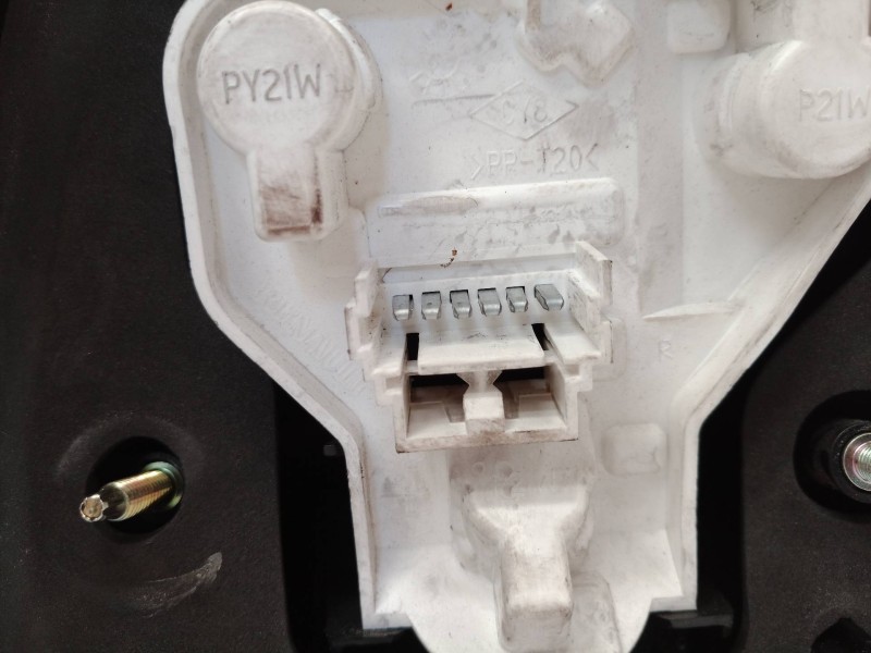 Recambio de piloto trasero derecho para renault megane ii classic berlina 1.5 dci diesel referencia OEM IAM   