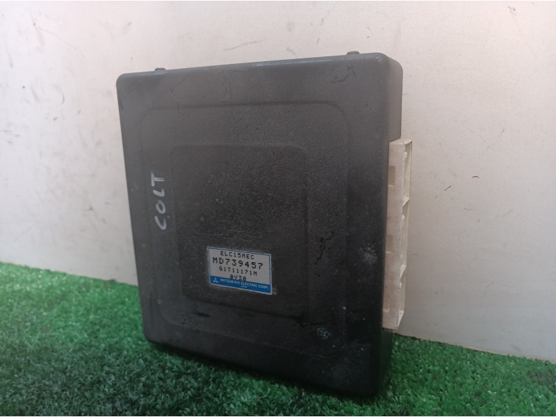 Recambio de centralita cambio automatico para mitsubishi colt (cj0) 1300 glx referencia OEM IAM MD739457 MD739457 G1T11171M
