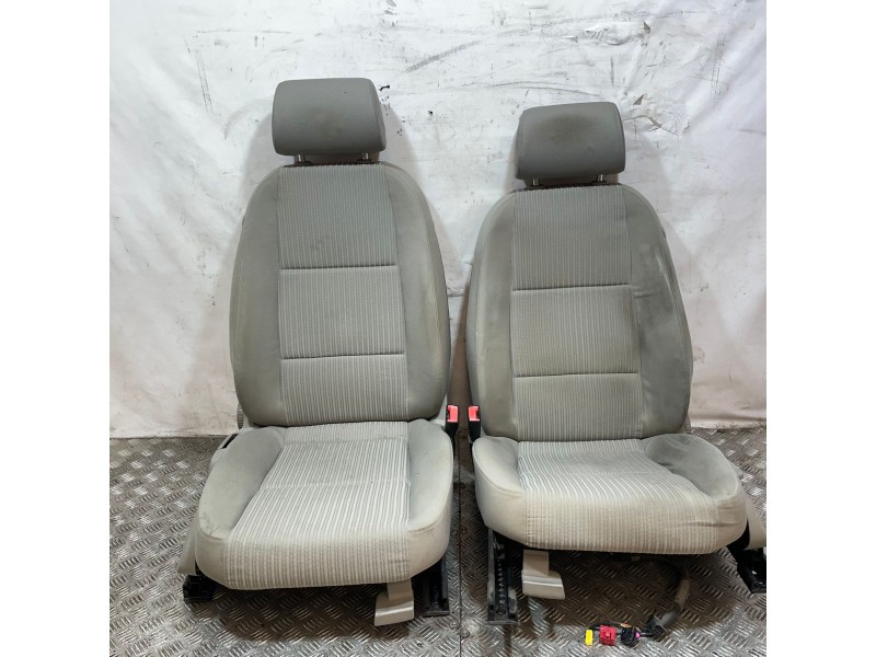 Recambio de juego asientos completo para audi a4 berlina (8e) 2.0 tdi 16v (103kw) referencia OEM IAM 8E0881106N 8E0881106N 8E088