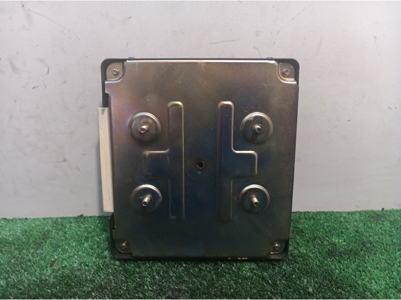 Recambio de centralita cambio automatico para mitsubishi colt (cj0) 1300 glx referencia OEM IAM MD739457 MD739457 G1T11171M