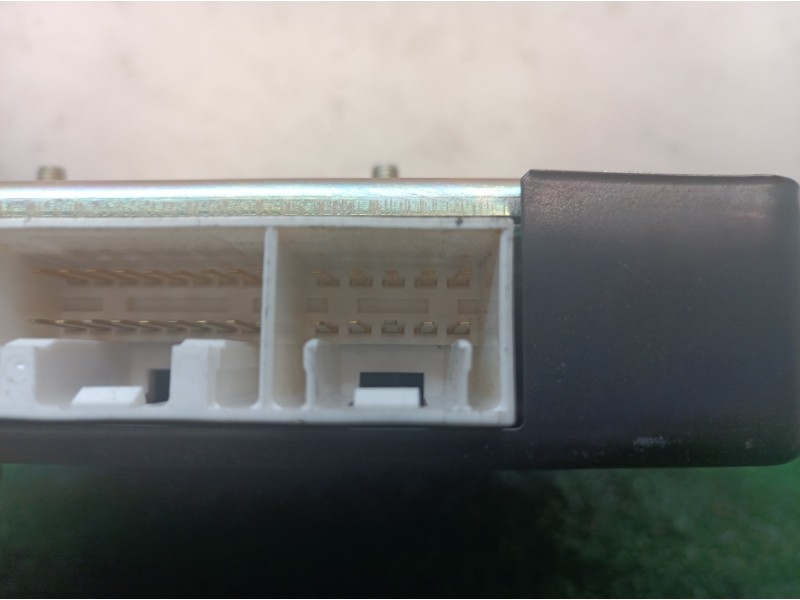 Recambio de centralita cambio automatico para mitsubishi colt (cj0) 1300 glx referencia OEM IAM MD739457 MD739457 G1T11171M