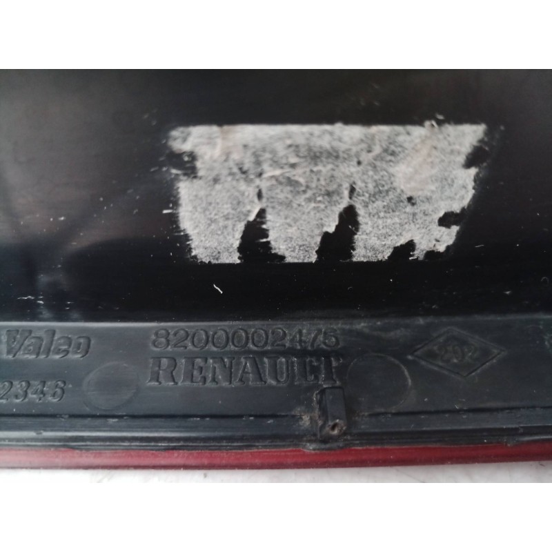 Recambio de piloto trasero izquierdo interior para renault laguna ii (bg0) 2.2 dci turbodiesel referencia OEM IAM 8200002475 820