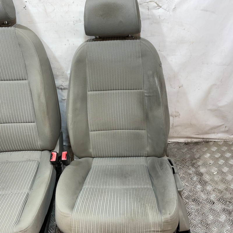 Recambio de juego asientos completo para audi a4 berlina (8e) 2.0 tdi 16v (103kw) referencia OEM IAM 8E0881106N 8E0881106N 8E088