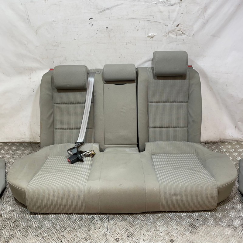Recambio de juego asientos completo para audi a4 berlina (8e) 2.0 tdi 16v (103kw) referencia OEM IAM 8E0881106N 8E0881106N 8E088