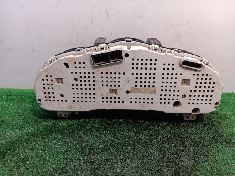 Recambio de cuadro instrumentos para kia carnival 2.2 crdi cat referencia OEM IAM   