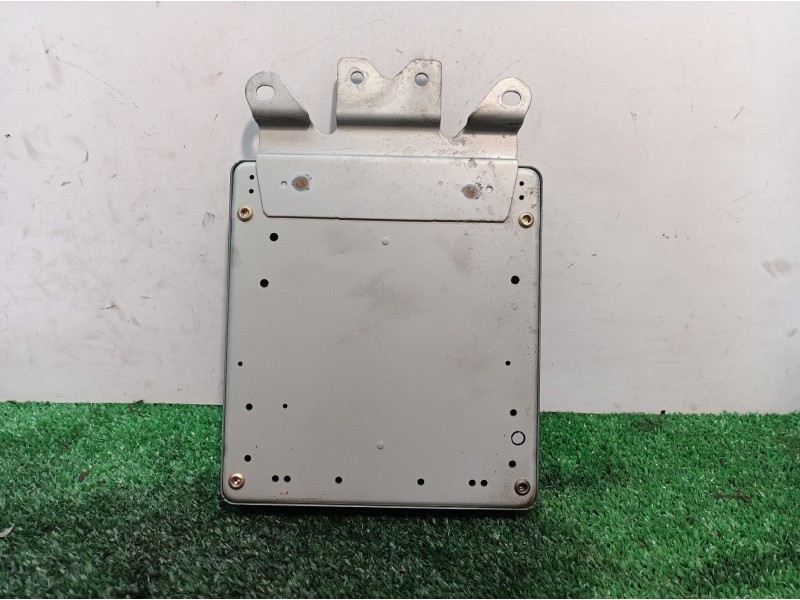 Recambio de centralita motor uce para mitsubishi colt (cj0) 1300 glx referencia OEM IAM MD153010 MD153010 E2T36673M