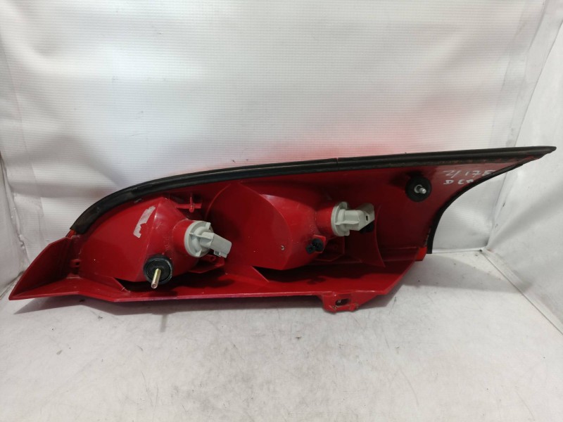 Recambio de piloto trasero izquierdo para ford focus berlina (cak) trend referencia OEM IAM   