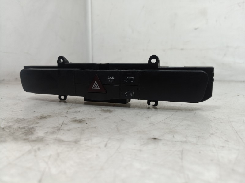 Recambio de warning para volkswagen crafter caja cerrada 2.0 tdi referencia OEM IAM   