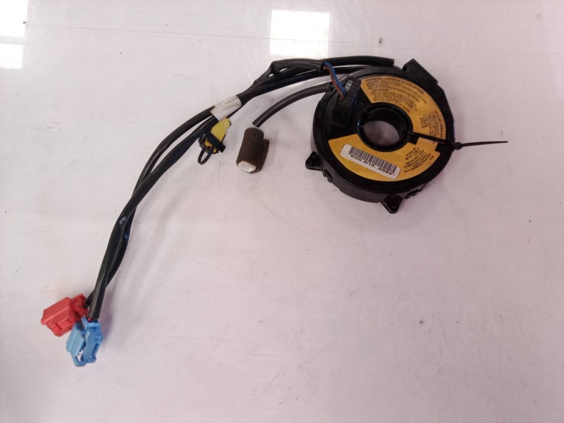 Recambio de anillo airbag para kia shuma ii 1.6 ls berlina portón referencia OEM IAM KD0N130093  